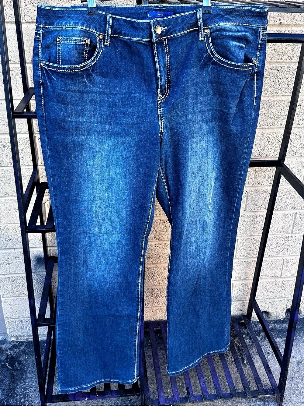 APT. 9 Boot Cut Embellished embroidered Jeans Blue Size 18W